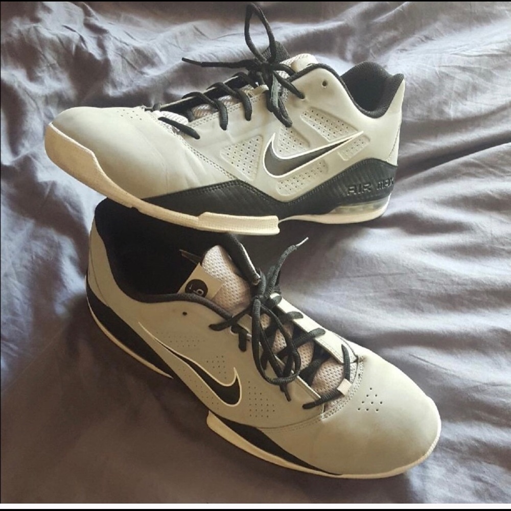 Nike AirMax size 13 like new very clean
